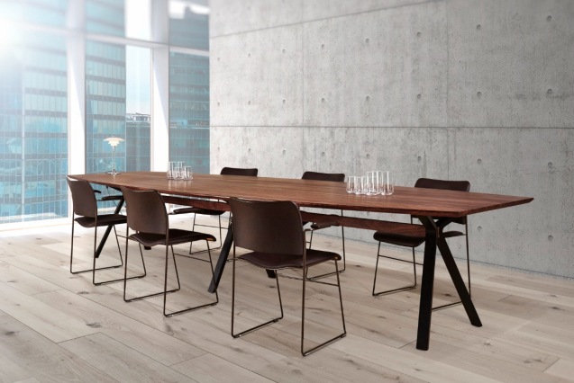 Spekva Papillon office table
